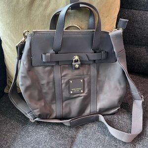 Henri Bendell Jetsetter